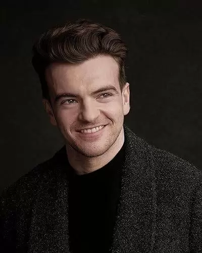 Jonno Davies
